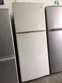 Toshiba 2 doors fridge Peti Sejuk Ais Refrigerator