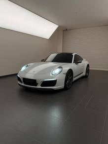 2018 Porsche 911 Carrera CARRERA