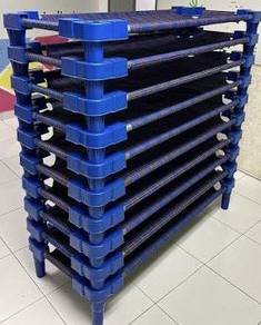 Katil taska , pengasuh , pusat asuhan