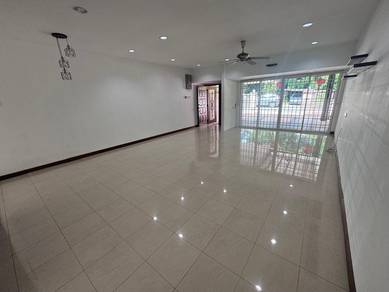 2-storey Terraced House For Sale in Pulau Tikus,PNG