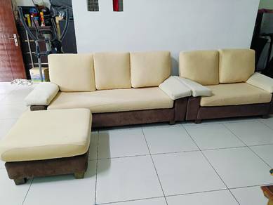 sofa besar 