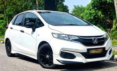 Honda Jazz S in Ayer Itam, PNG