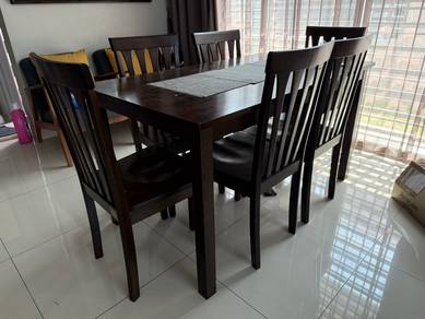Meja Makan 6 kerusi