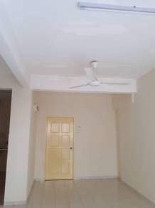 Apartment For Sale in Selesa i-Resort Apartment (Pangsapuri Damai Mewah B)