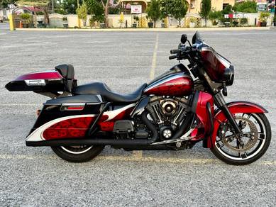 Harley-Davidson Street Glide Special