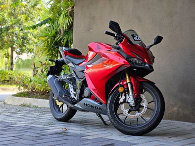 Honda CBR150R