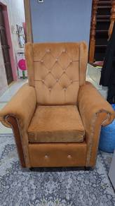 Jual sofa terpakai