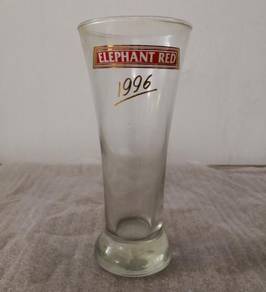 Cawan elephant red 1996 glass cup