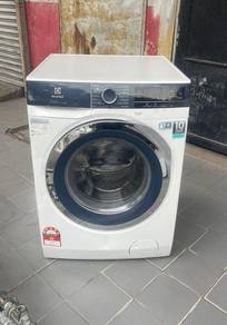 Electrolux inverter front load hot washer 10kg