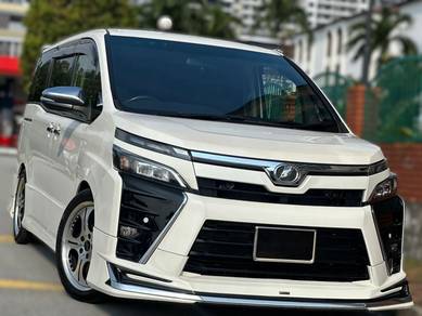 Toyota Voxy ZS GS in Serdang, KUL