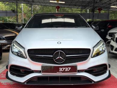 Mercedes Benz A250 250 SPORTS (CBU) in Desa Petaling, KUL