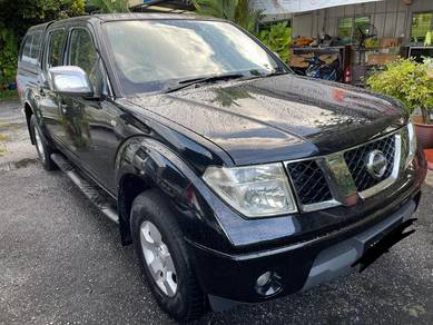 2009 Nissan Navara LE