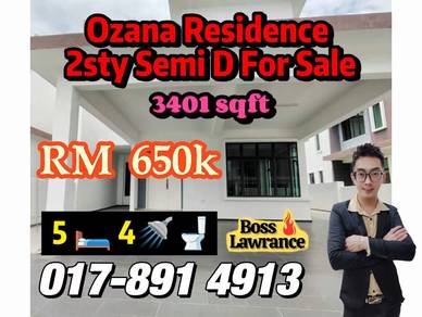 Cluster House For Sale in Ayer Keroh,MLK