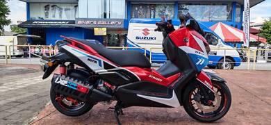 Yamaha XMAX