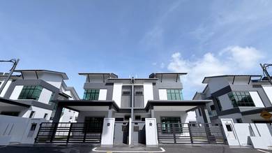 Semi-Detached House For Sale in Kuantan,PHG