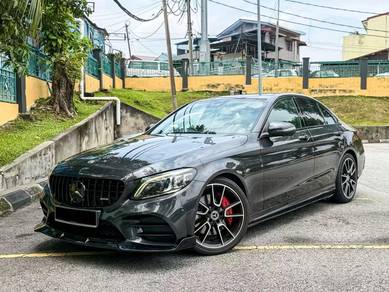 Mercedes Benz C300 300 AMG LINE in Desa Petaling, KUL