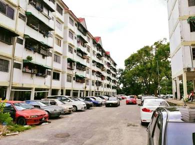 Flat For Sale in Gugusan Kemboja