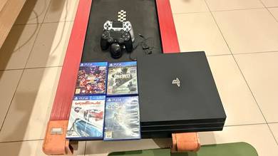 PS4 SLIM 1TB for sell