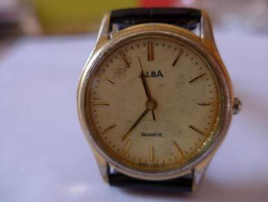 Alba Quartz Round Lemon Dial Watch