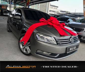 Volkswagen Passat TSI SPORT (CBU) in Petaling Jaya, SGR