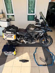 Benelli TRK 502 LE