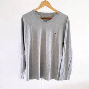 Tommy Hilfiger Grey Long Sleevea Crew Neck T-Shirt