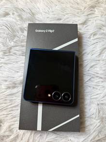 Z Flip 7 256GB (Warranty Samsung)