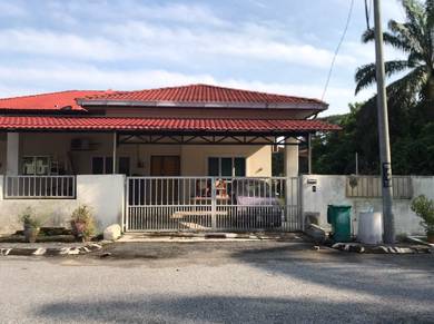 Semi-Detached House For Sale in Teluk Intan,PRK