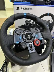 Logitech G29 steering wheel with shifter 