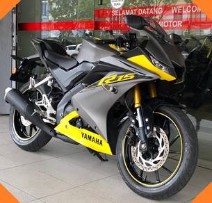 Yamaha R15