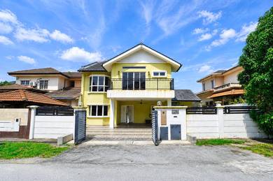 Semi-Detached House For Sale in Taman Melawati,KUL