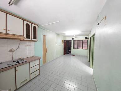 Flat For Sale in Flat Hamna Desa Permai Indah