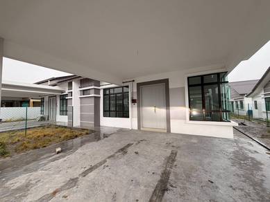 Semi-Detached House For Rent in Alor Gajah,MLK