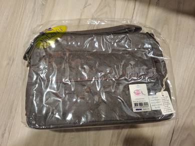 Thailand Famous Naraya clutch beg (NEW)
