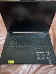 laptop jarang guna , still like new