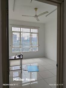 Condominium For Rent in Sierra East