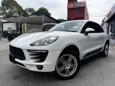 Porsche Macan in Banting, SGR