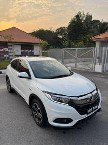 Honda HR-V HYBRID in Shah Alam, SGR