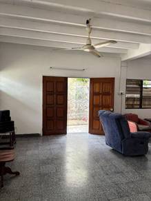 Semi-Detached House For Rent in Georgetown,PNG