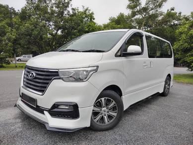 Hyundai Grand Starex ROYALE in Ampang Hilir, KUL