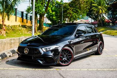 Mercedes Benz A180 180 TURBO AMG (CBU) in Desa Petaling, KUL