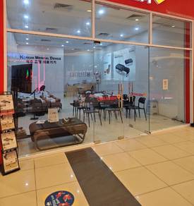 Tempered Glass door