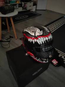 Hjc venom edition helmet M
