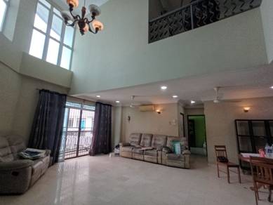 Condominium For Sale in Villa Scott