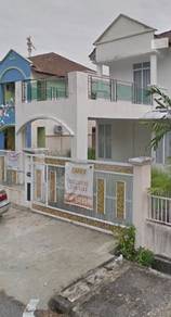 Semi-Detached House For Sale in Batu Ferringhi,PNG