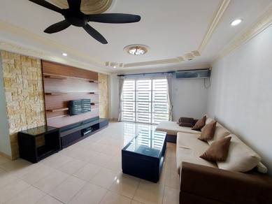 Condominium For Sale in Sea View Tower @ Harbour Place