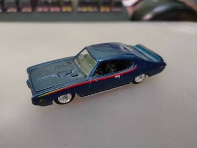 Racing Champions 69 Pontiac GTO *rubber tyres*