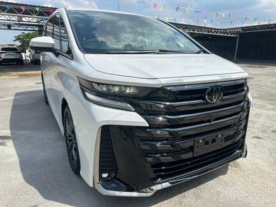 Toyota Vellfire Z PREMIER in Damansara, KUL
