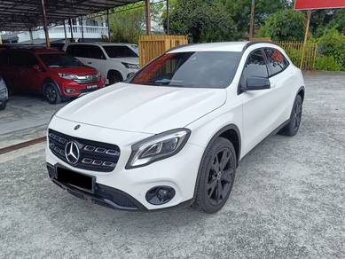 Mercedes Benz GLA200 200 (CBU) in Kajang, SGR