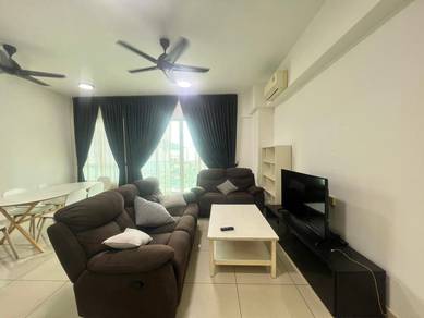 Condominium For Rent in Solaria Residences